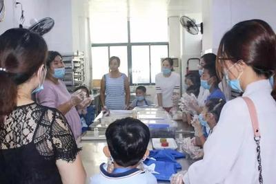 抵押房子亏损60万的咖啡馆,一座为自闭症打造的梦工厂