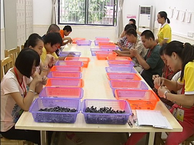 送温暖,互关怀,携手执梦,关爱残疾 --4月2日世界自闭症关注