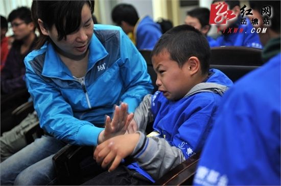 关注自闭症儿童:走近“星星的孩子”