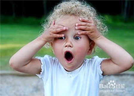 儿童自闭症表现